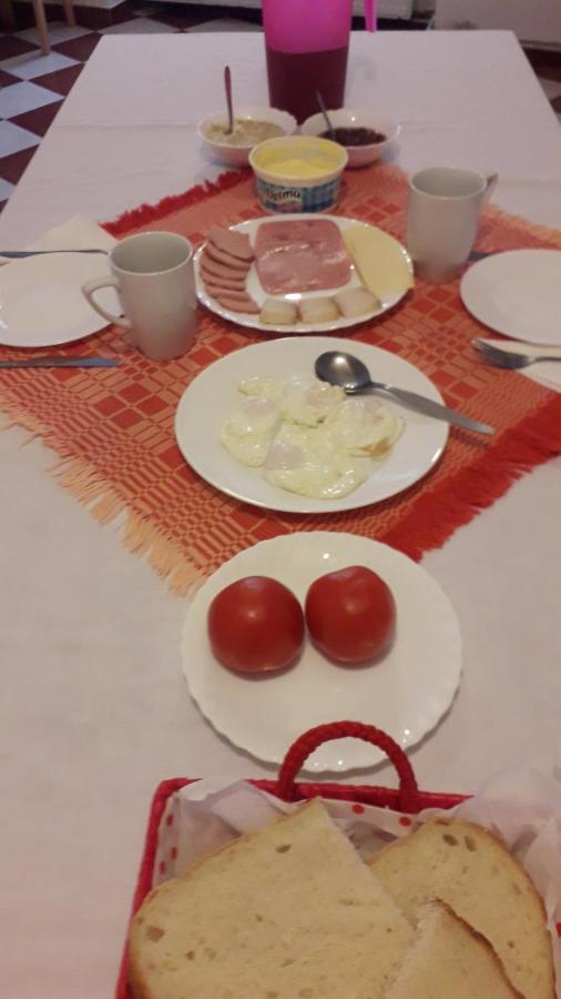 Pensiunea Shalom Sîncraiu Exteriör bild